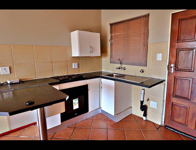 2 BEDROOM APARTMENT FOR SALE IN TERENURE